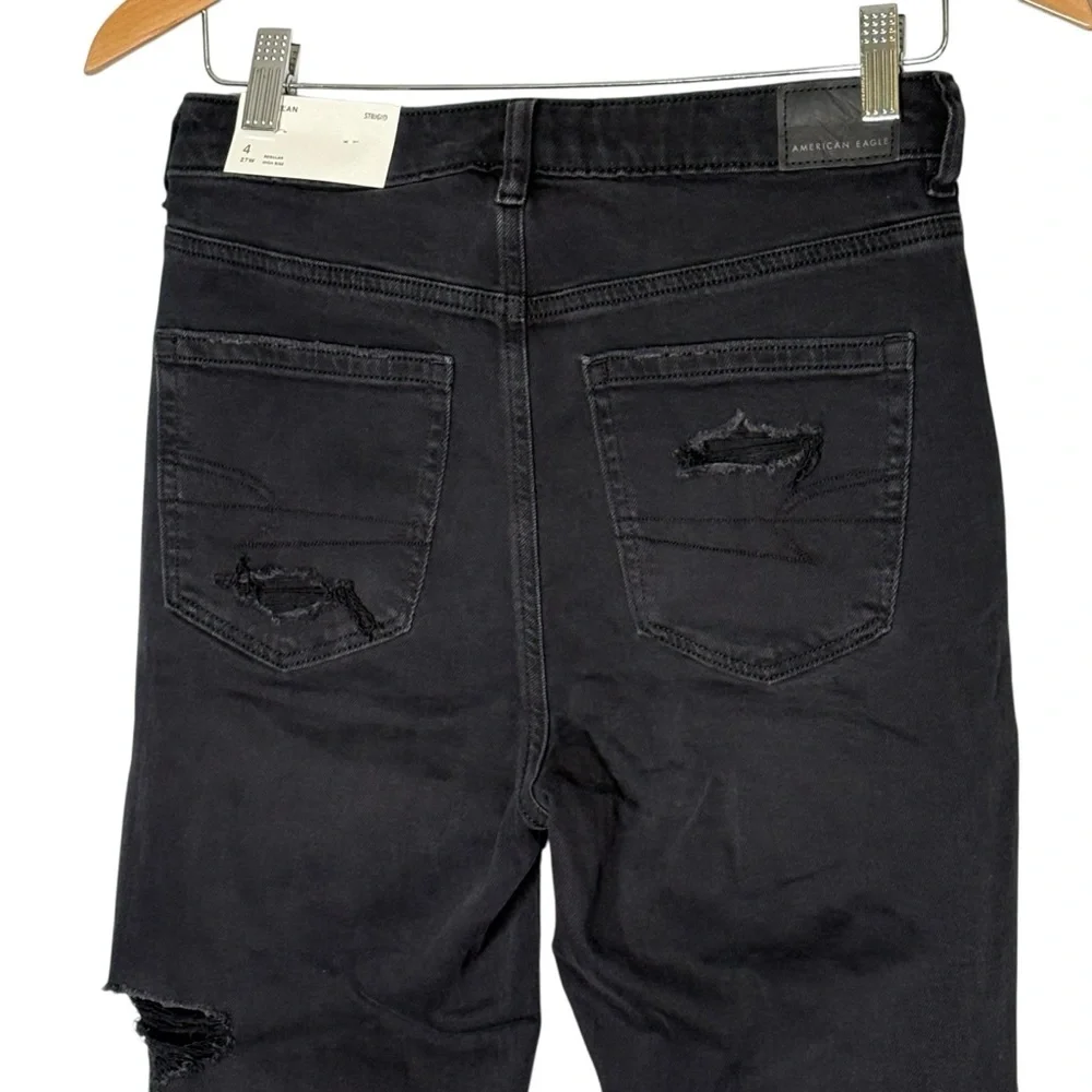 NWT American Eagle Strigid Ripped Mom Jeans 4 Onyx Black Distressed Destroyed